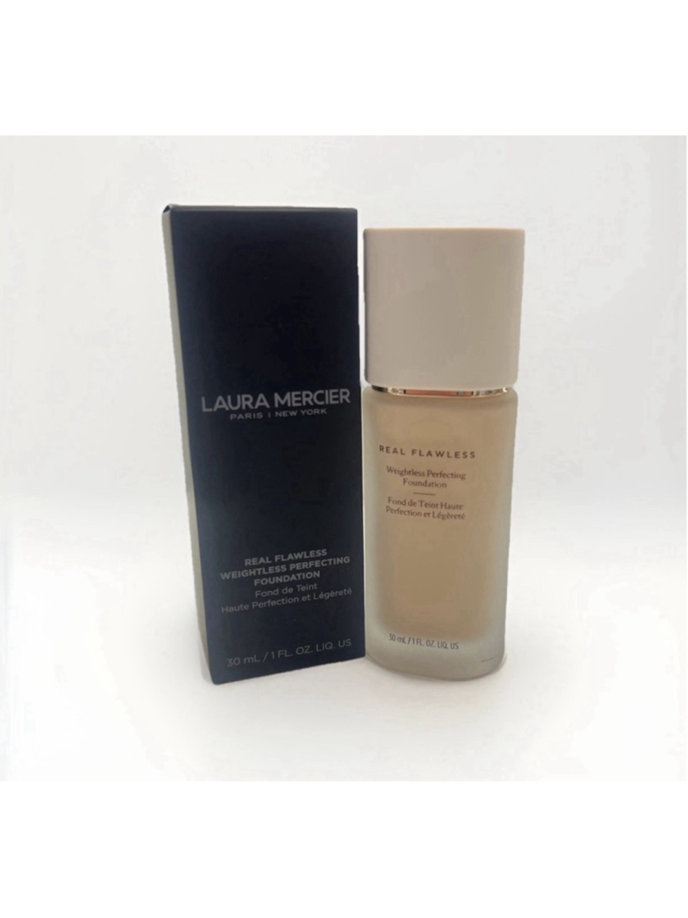 NEW IN BOX Laura Mercier Real Flawless Weightless Perfecting Foundation 2C1 ECRU